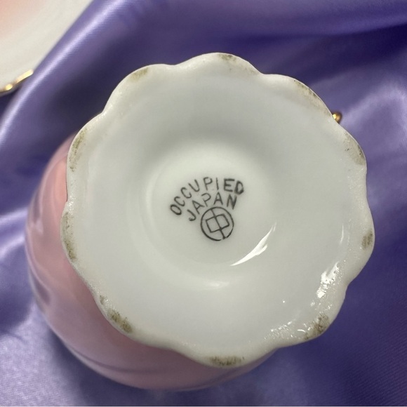 Vintage Floral Porcelain Teacup & Saucer – Gold Trim Occupied Japan - Picture 8 of 8